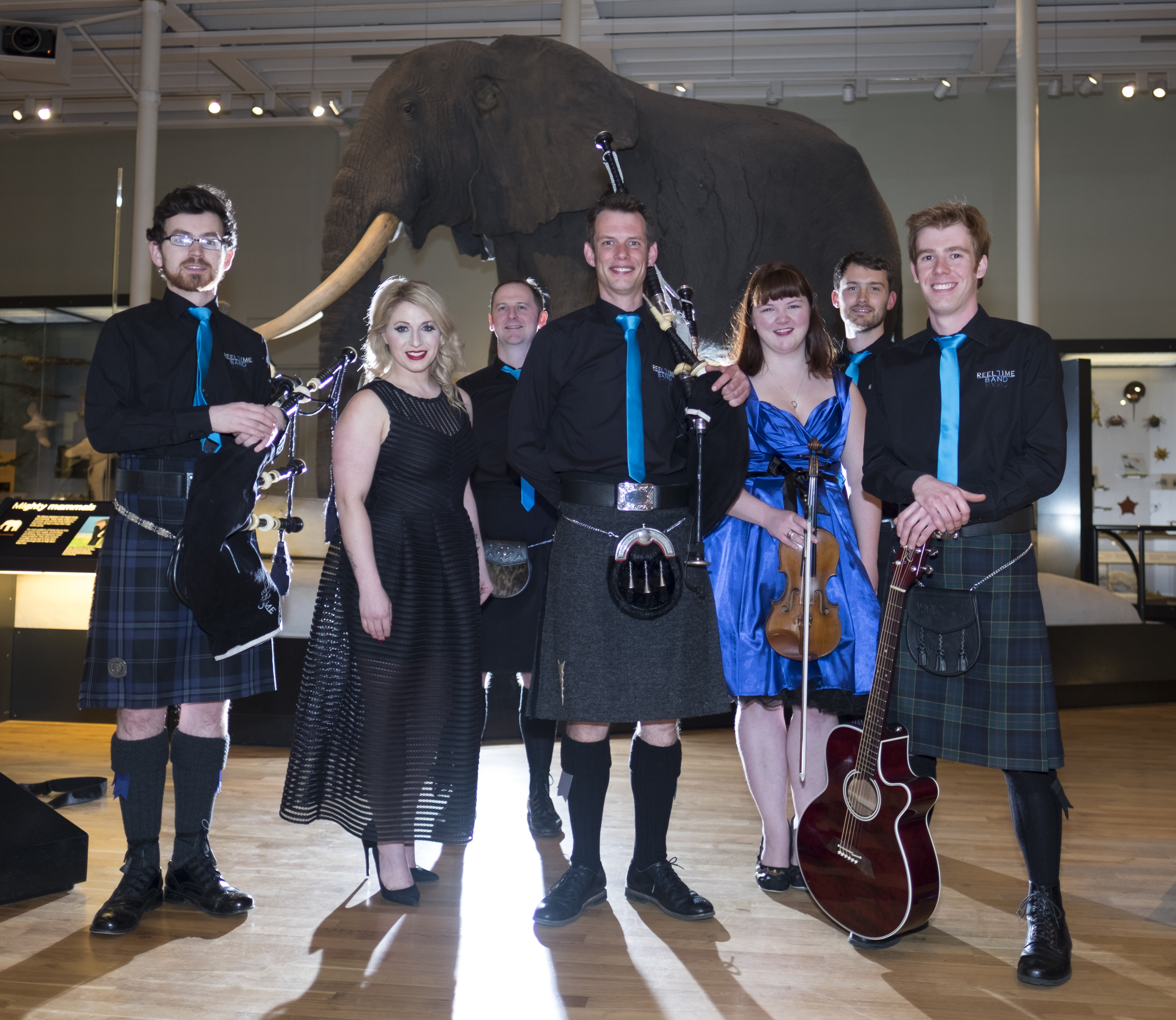 funky-ceilidh-band-with-rocking-bagpipes-scottish-entertainment